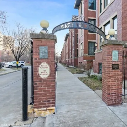Rent this 2 bed apartment on East View Park in Chicago, IL 60615