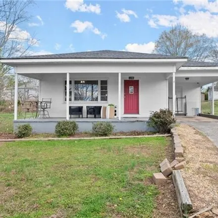 Buy this 3 bed house on Lakeshore Circle in Braselton, GA 30517