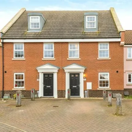 Buy this 3 bed townhouse on Peacock Way in Attleborough, NR17 1GU