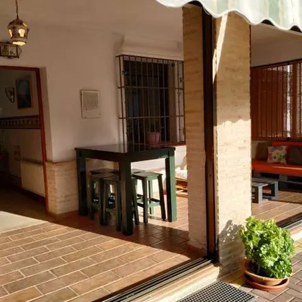 Image 5 - Calle Albatros, 11139 Chiclana de la Frontera, Spain - Apartment for rent