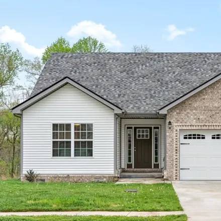 Buy this 3 bed house on unnamed road in Clarksville, TN 37040