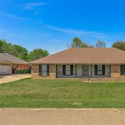 Buy this 4 bed house on 3133 Halls Trail in Dogwood Forest, Bossier Parish