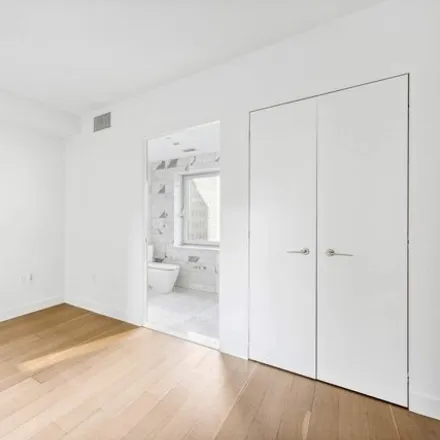 Image 6 - Flatotel, 137 West 52nd Street, New York, NY 10019, USA - Condo for rent