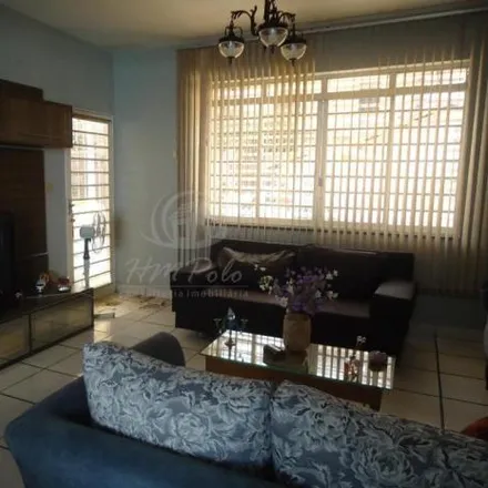 Rent this 6 bed house on Rua Doutor Liraucio Gomes in Cambuí, Campinas - SP