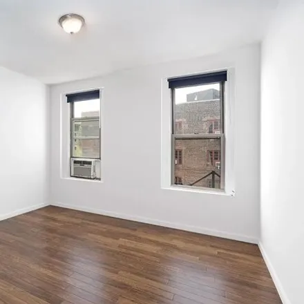 Rent this 1 bed house on Rossopomodoro in 118 Greenwich Avenue, New York