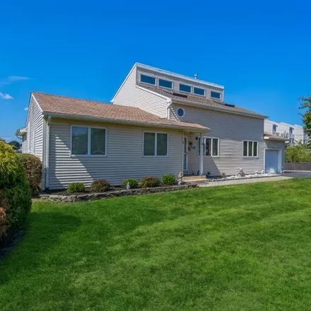 Buy this 5 bed house on 98 Sunset Avenue in Long Branch, NJ 07740