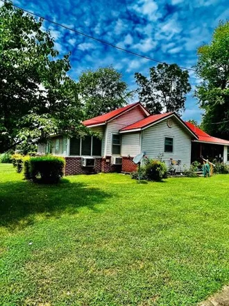Image 4 - 335 Forrest Avenue, McKenzie, Carroll County, TN 38201, USA - House for sale