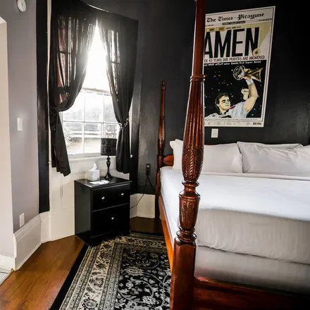 Rent this studio house on New Orleans