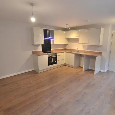 Rent this 2 bed apartment on LAS Barbers in Baxter Gate, Loughborough