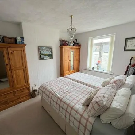 Image 4 - Fortescue Road, Paignton, Devon, Tq3 2by - Apartment for sale