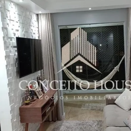 Buy this 2 bed apartment on Rua João Carlos Munhoz Vaqueiro in Conceição, Osasco - SP