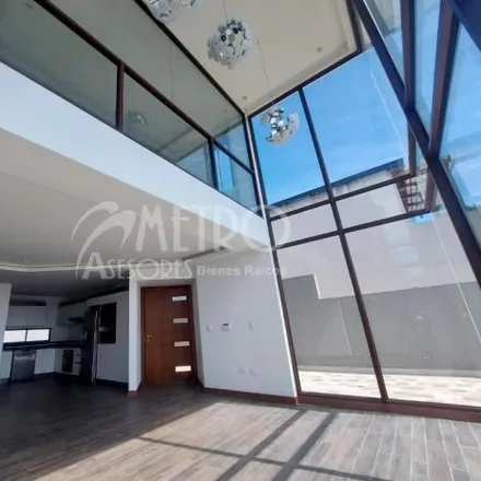 Rent this 2 bed house on Gasolinera Mobil Miravalle in Vía Interoceánica, 170157