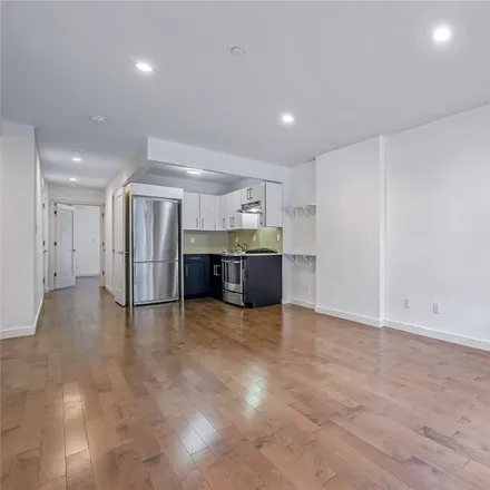 Image 9 - 38-02 214th Place, New York, NY 11361, USA - Condo for sale