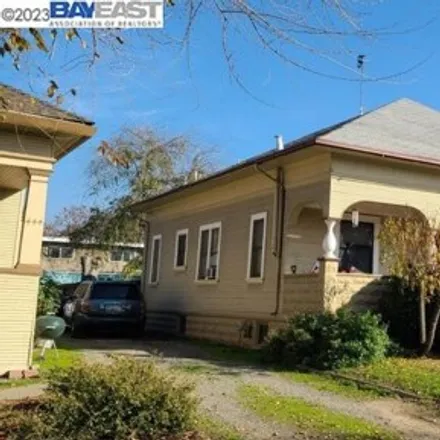 Rent this 1 bed house on 454 South 7th Street in San Jose, CA 95112