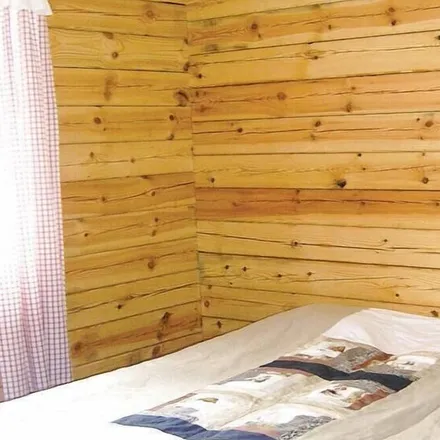 Rent this 2 bed house on 576 33 Sävsjö