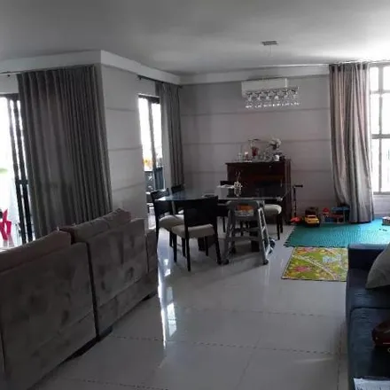 Buy this 4 bed apartment on Avenida 8 de Abril in Popular, Cuiabá - MT