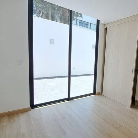 Buy this studio apartment on Avenida Eugenia in Benito Juárez, 03020 Mexico City