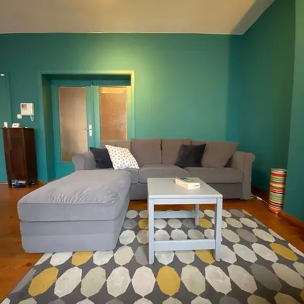 Rent this 1 bed apartment on Rue Souveraine - Opperstraat 53 in 1050 Ixelles - Elsene, Belgium