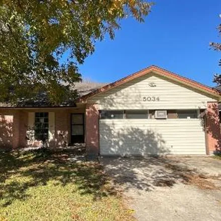 Buy this 3 bed house on 5079 Creekview in La Porte, TX 77571