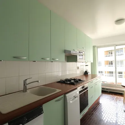 Rent this 3 bed apartment on 27 Rue Péclet in 75015 Paris, France