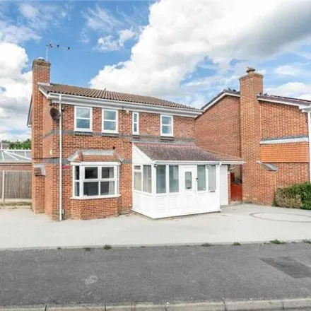 Buy this 4 bed house on Beedon Drive in Bracknell, RG12 8GJ