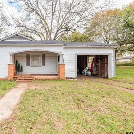 Buy this 3 bed house on 227 Brandon Street East in Overton, Rusk County