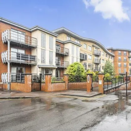 Buy this 2 bed apartment on Alpha House in 1-31 Kendrick Road, Reading