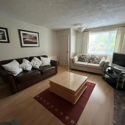 Image 5 - Little Brook Road, West Timperley, M33 4WG, United Kingdom - Apartment for rent