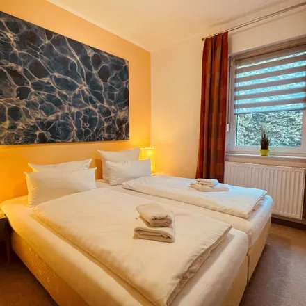 Rent this 2 bed apartment on Bestattungshaus Temme in Leipziger Straße, 06766 Bitterfeld-Wolfen
