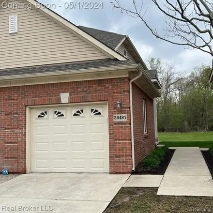Buy this 3 bed condo on 29538 Woodpark Circle in Warren, MI 48092