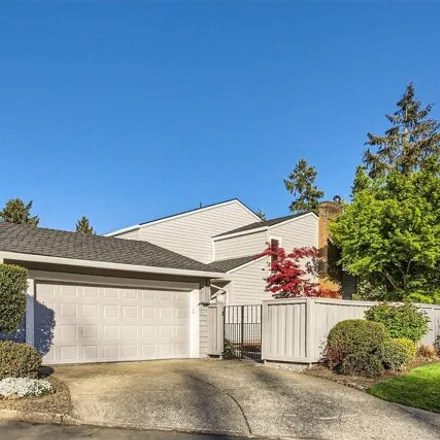 Buy this 3 bed house on 8292 Southwest Lafayette Way in Wilsonville, OR 97070