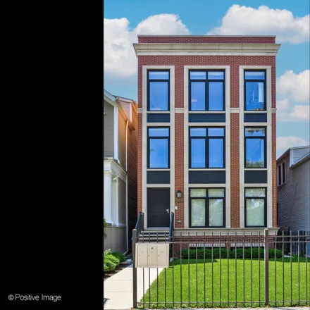 Rent this 3 bed duplex on 2454-2456 North Burling Street in Chicago, IL 60614