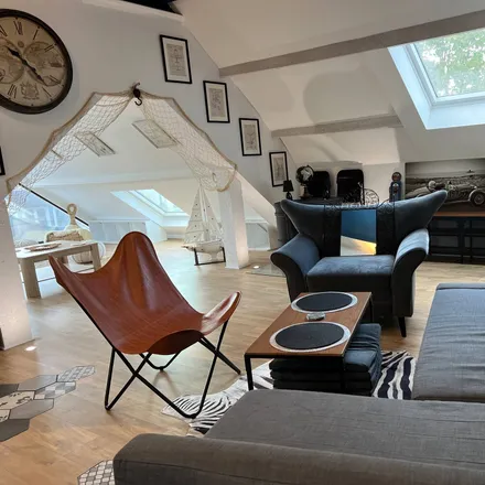 Rent this 4 bed apartment on 33 Rue du Château de Chessy in 77144 Montévrain, France