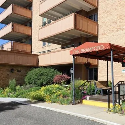 Buy this 1 bed condo on The Bradford Condominiums in 500 Mohawk Drive, Boulder