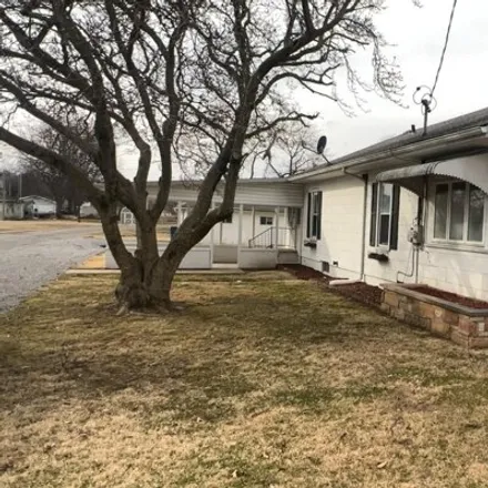 Buy this 2 bed house on 119 East Main Street in Christopher, IL 62822