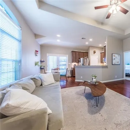 Image 4 - 11429 Lost Maples Trail, Austin, TX 78748, USA - Condo for sale