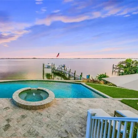 Buy this 6 bed house on 640 Key Royale Drive in Holmes Beach, Manatee County