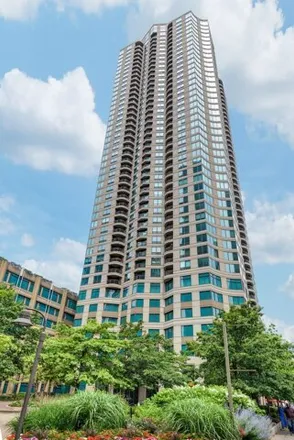 Buy this 2 bed condo on 400 West Hubbard Street in Chicago, IL 60654