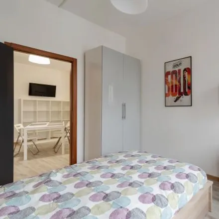 Rent this 6 bed room on Via Sesto San Giovanni in 20126 Milan MI, Italy