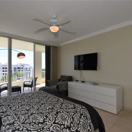Image 5 - North Club Drive, Key Biscayne, Miami-Dade County, FL 33149, USA - Apartment for rent