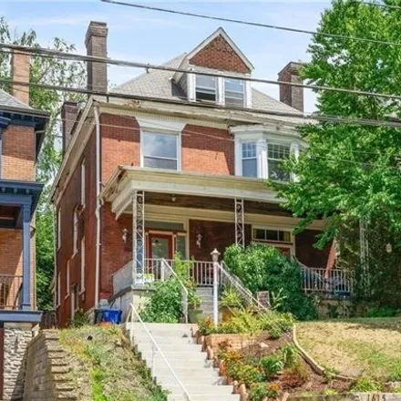 Buy this studio house on 1621 Denniston Street in Pittsburgh, PA 15217