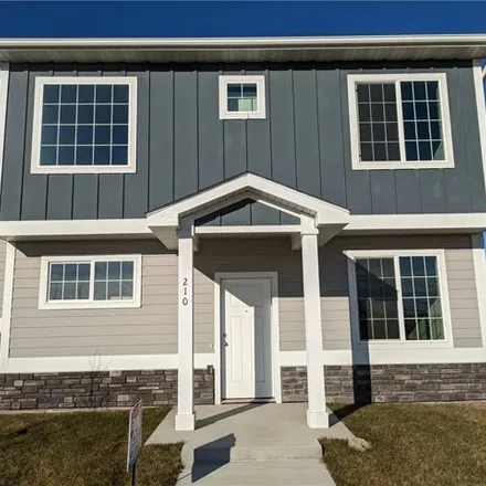 Rent this 3 bed townhouse on Northwest Common Place in Waukee, IA 50263