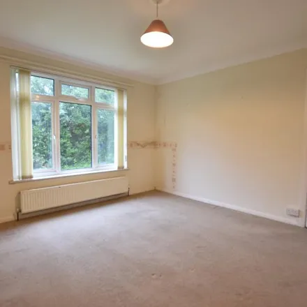 Rent this 5 bed apartment on Chawton Lane in Northwood, PO31 8QT
