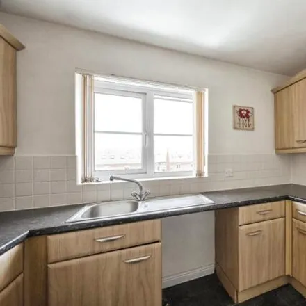 Image 7 - Pennyfields, Bolton-upon-dearne, N/a - Apartment for sale
