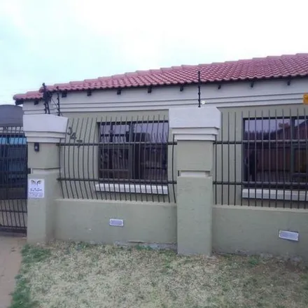 Image 6 - Xazi Street, Johannesburg Ward 48, Soweto, 1863, South Africa - Apartment for rent