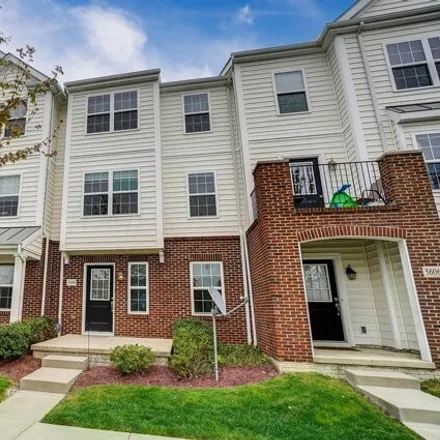 Buy this 2 bed condo on 5606 Pittsford Drive in Columbus, OH 43081