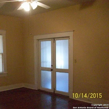 Image 9 - 983 West Mulberry Avenue, San Antonio, TX 78201, USA - House for rent