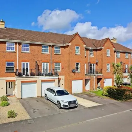 Buy this 4 bed townhouse on Aneurin Bevan Drive in Llantwit Fardre, CF38 1GD