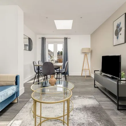 Rent this 1 bed apartment on Nettleden Avenue in London, HA9 6DR