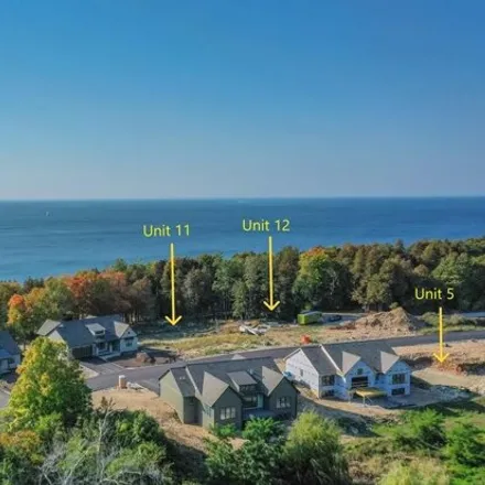Buy this 5 bed condo on Bay Ridge Golf Course in 2688 Country Lane, Sister Bay